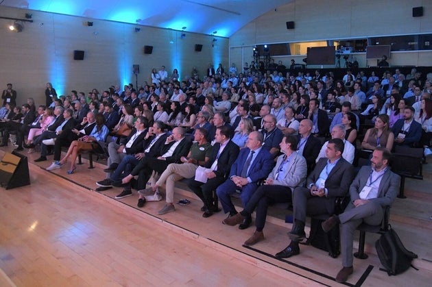 Πλήθος κόσμου στο ΟΠΑΠ Forward TALKS