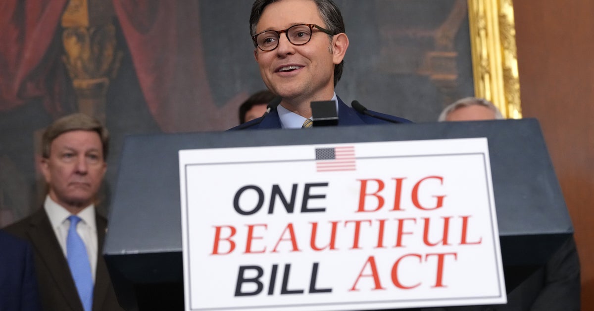 https://img.huffingtonpost.com/asset/6830be041900002700e2adfc.jpeg?ops=1200_630
