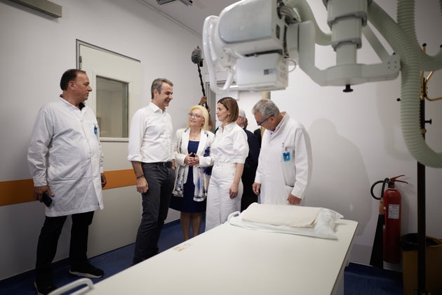 Î Î ÏÏÎ¸ÏÏÎ¿ÏÏÎ³ÏÏ ÎÏÏÎ¹Î¬ÎºÎ¿Ï ÎÎ·ÏÏÎ¿ÏÎ¬ÎºÎ·Ï ÎºÎ±Î¹ Î¿ ÏÏÎ¿ÏÏÎ³ÏÏ Î¥Î³ÎµÎ¯Î±Ï ÎÎ´ÏÎ½Î¹Ï ÎÎµÏÏÎ³Î¹Î¬Î´Î·Ï ÏÏÎ¿ Î±Î½Î±ÎºÎ±Î¹Î½Î¹ÏÎ¼ÎÎ½Î¿ ÎÎÎ½ÏÏÎ¿ Î¥Î³ÎµÎ¯Î±Ï ÎÎµÎ³Î¬ÏÏÎ½. Î£Î¬Î²Î²Î±ÏÎ¿ 24 ÎÎ±ÎÎ¿Ï 2025 (ÎÎÎÎÎ¤Î¡ÎÎ£ Î ÎÎ ÎÎÎÎ¤Î£ÎÎ£/ÎÎ¡ÎÎ¦ÎÎÎ Î¤Î¥Î ÎÎ¥ Î Î¡Î©ÎÎ¥Î ÎÎ¥Î¡ÎÎÎ¥/EUROKINISSI)