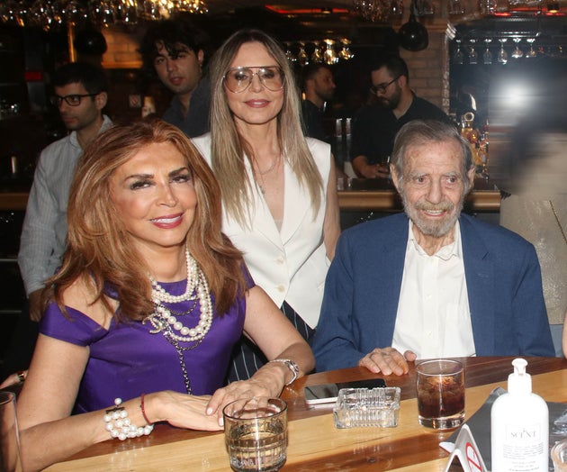 Με τη Μιμή Ντενίση και τον Γιώργο Βαρδινογιάννη.