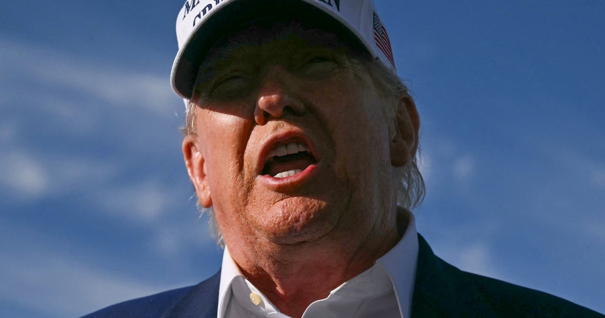 'Beyond Parody': Trump Ripped After Bonkers New Rant Against 'Absolutely CRAZY' Putin