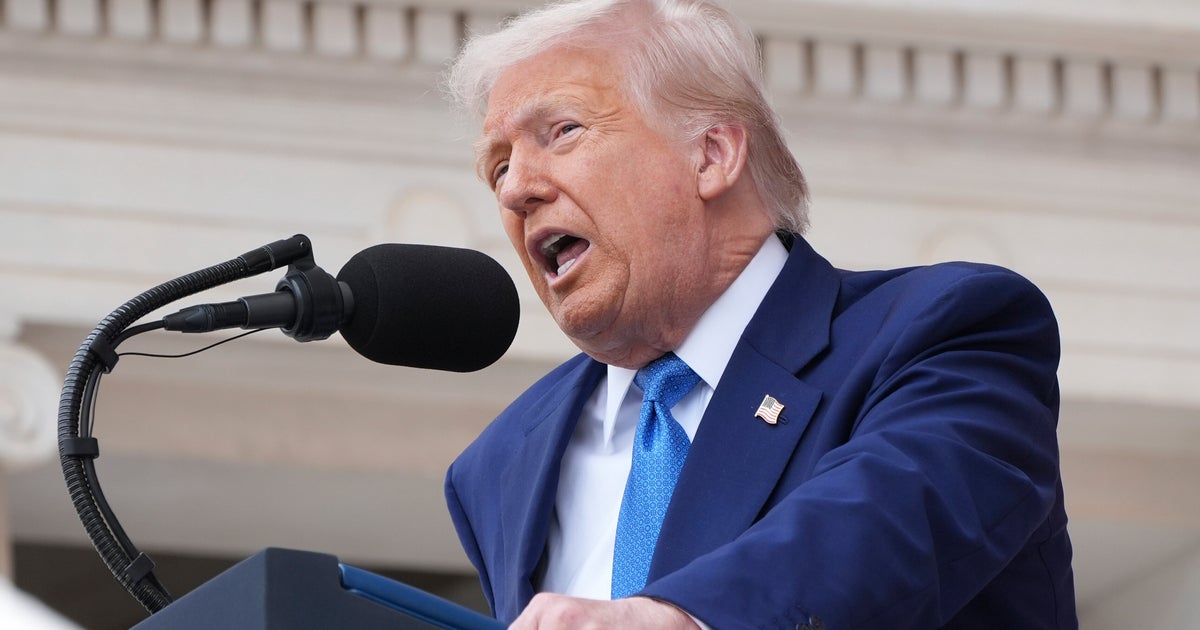 Renowned Historian Breaks Down Why Donald Trump Is A ‘Barrier’ To Peace In Ukraine