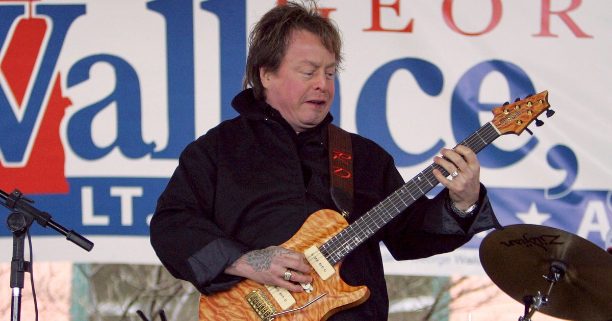 Rock Guitarist Rick Derringer Dies At 77