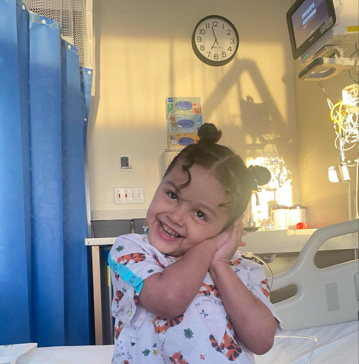 Sofía, de 4, fue diagnosticada con síndrome de intestino corto,