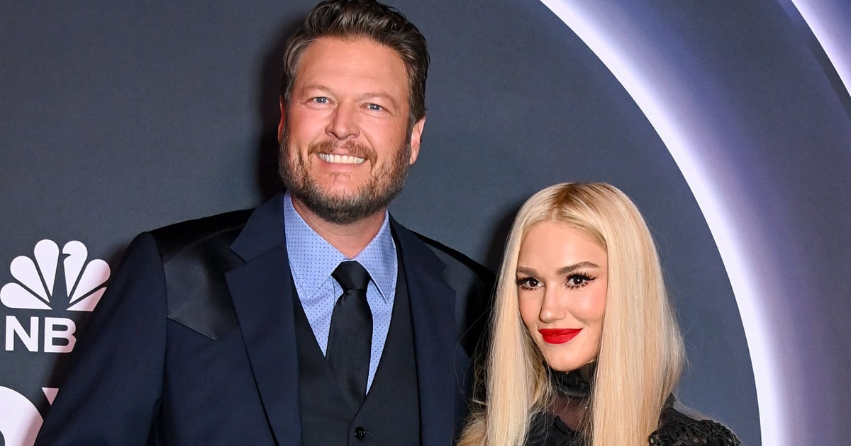 Gwen Stefanfi And Blake Shelton's American Music Awards' Performance Drives Folks Bananas For This 1 Reason