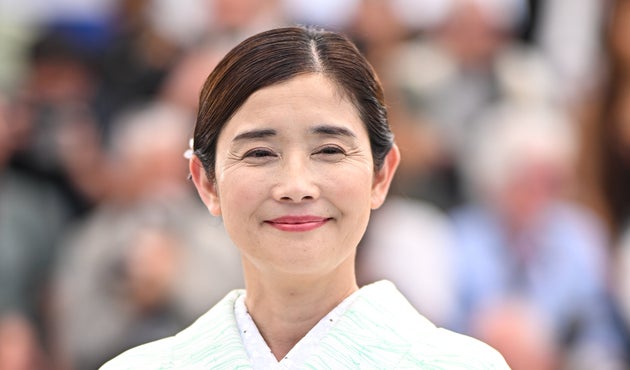 石田ひかりさん