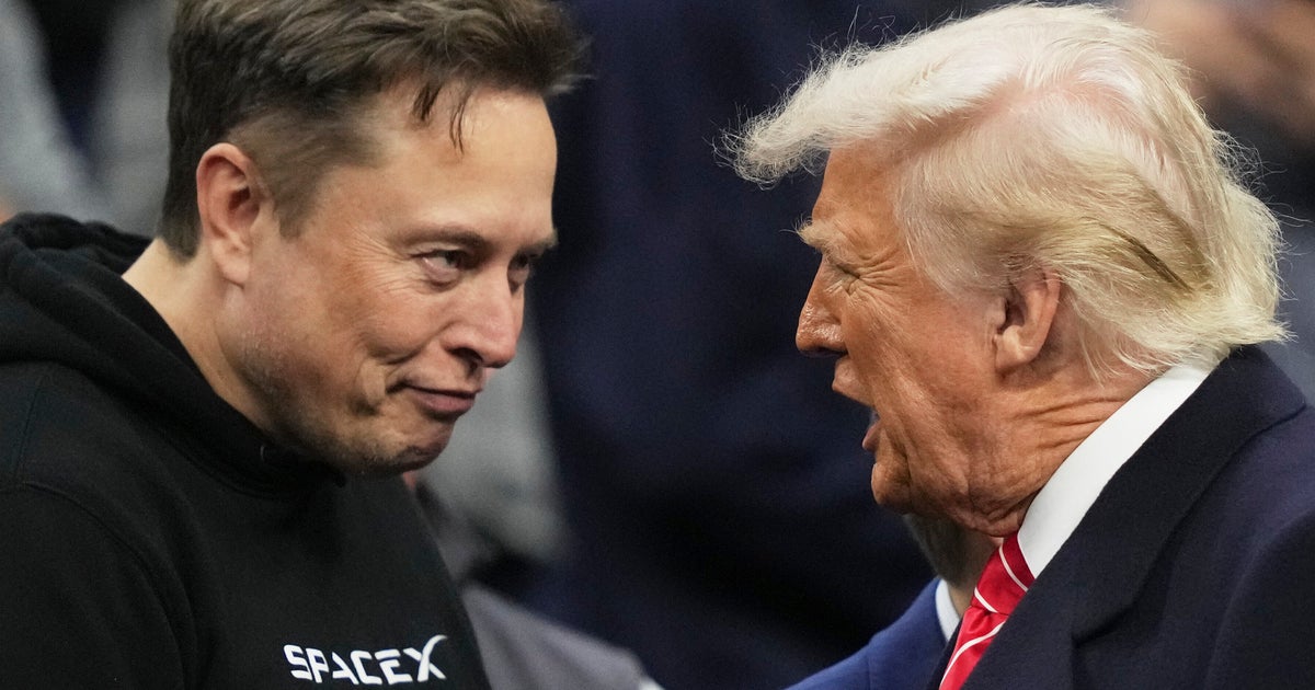 Donald Trump’s Answer To Question About Elon Musk Has Everyone Pointing Out Same Thing