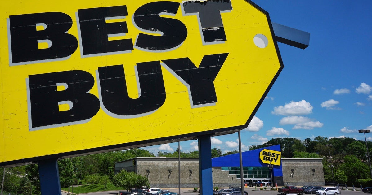 Best Buy Cuts Sales Outlook Amid Wrestle With Donald Trump's Tariffs