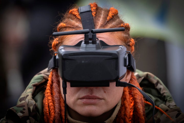 Χειρίστρια drone στην Ουκρανία (AP Photo/Efrem Lukatsky)