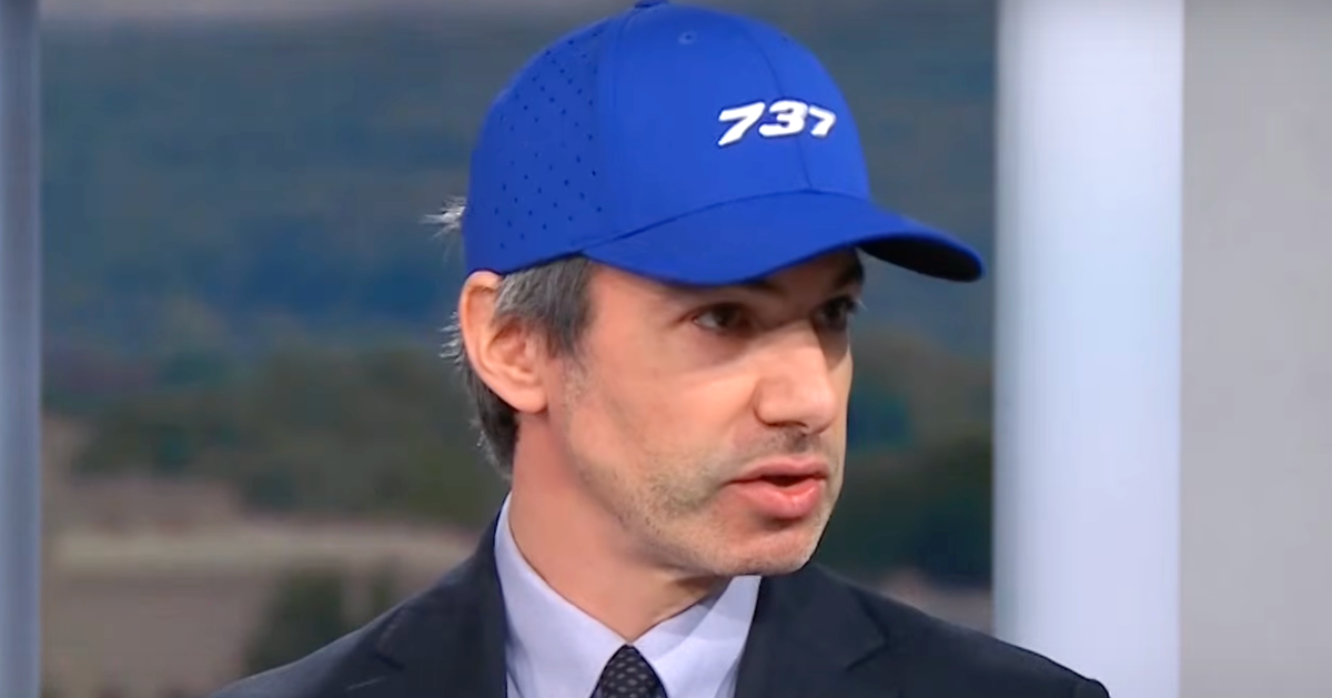 Comedian Uses 1 Blunt Description To Take Down FAA Dismissal Of His Plane Crash Findings