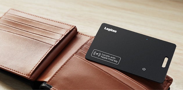 財布にも入る、カード型のスマートトラッカー