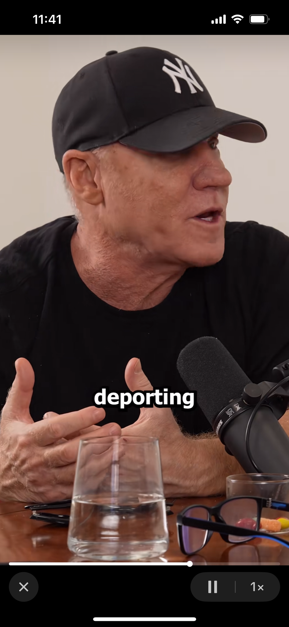 People are giving Steve Madden a standing ovation for his super sharp demolition of Trump