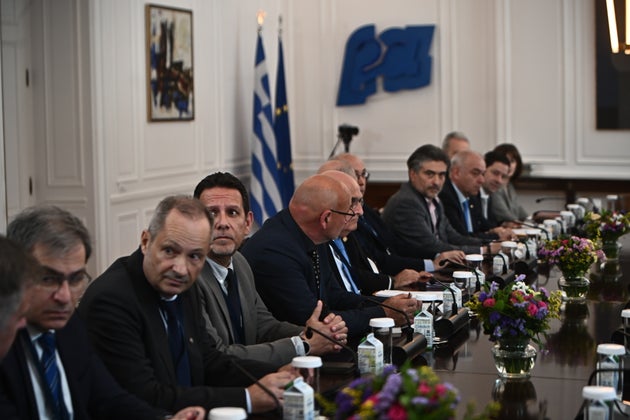 Στιγμιότυπο από τη συνάντηση του πρωθυπουργού, Κυριάκου Μητσοτάκη με τους πρυτάνεις των πανεπιστήμιων.