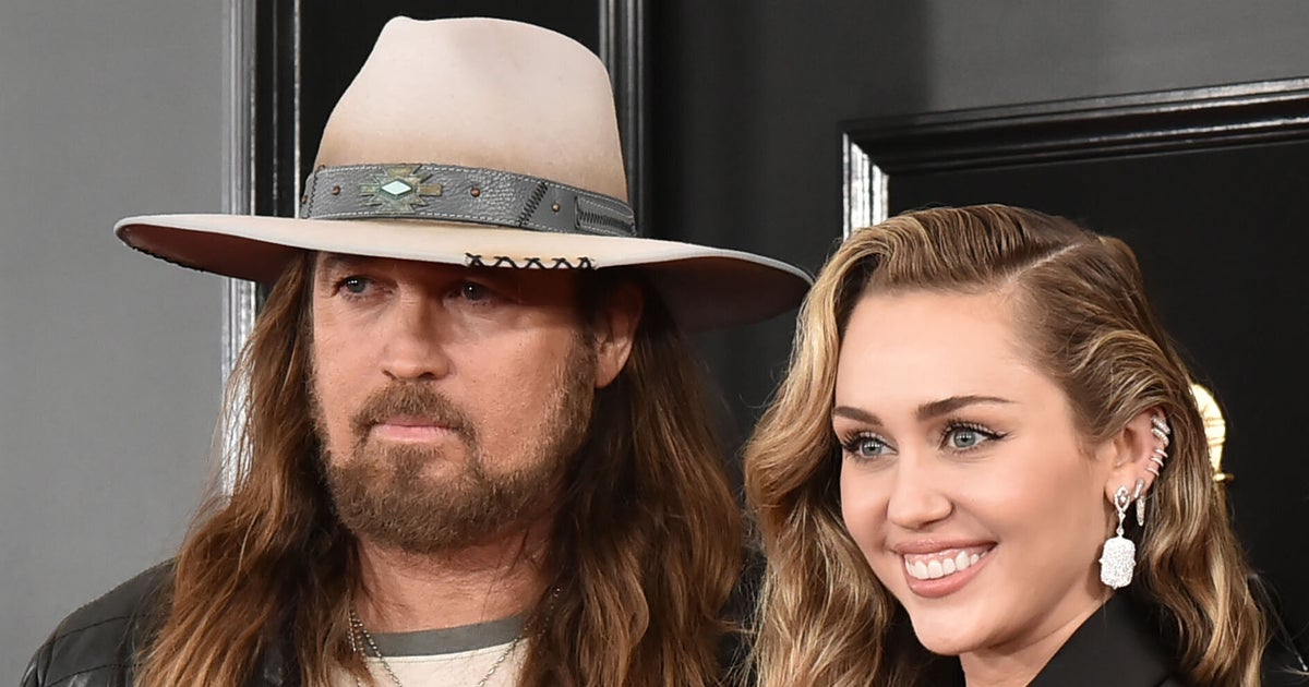 Miley Cyrus Sets The Record Straight On Her Estrangement With Dad Billy Ray Cyrus