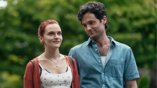 Madeline Brewer and Penn Badgley in You