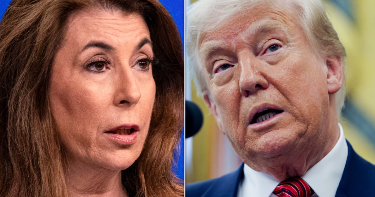 Top Trump Official's POTUS Praise Goes Viral For Cringiest Reasons