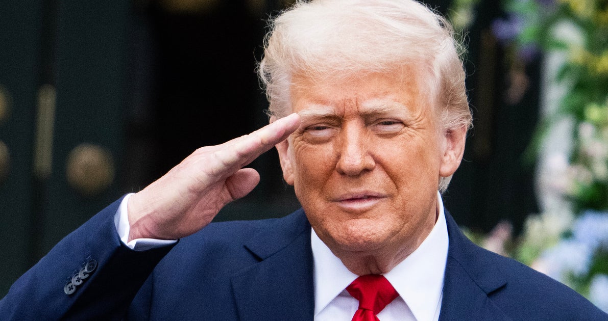 Trump Official Predicts MAGA Crowd’s Sycophantic Moment During Army Parade