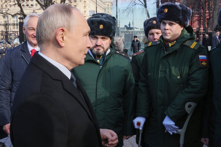 Putins' Disregard Revealed As Moscow Nears Casualty Milestone ...