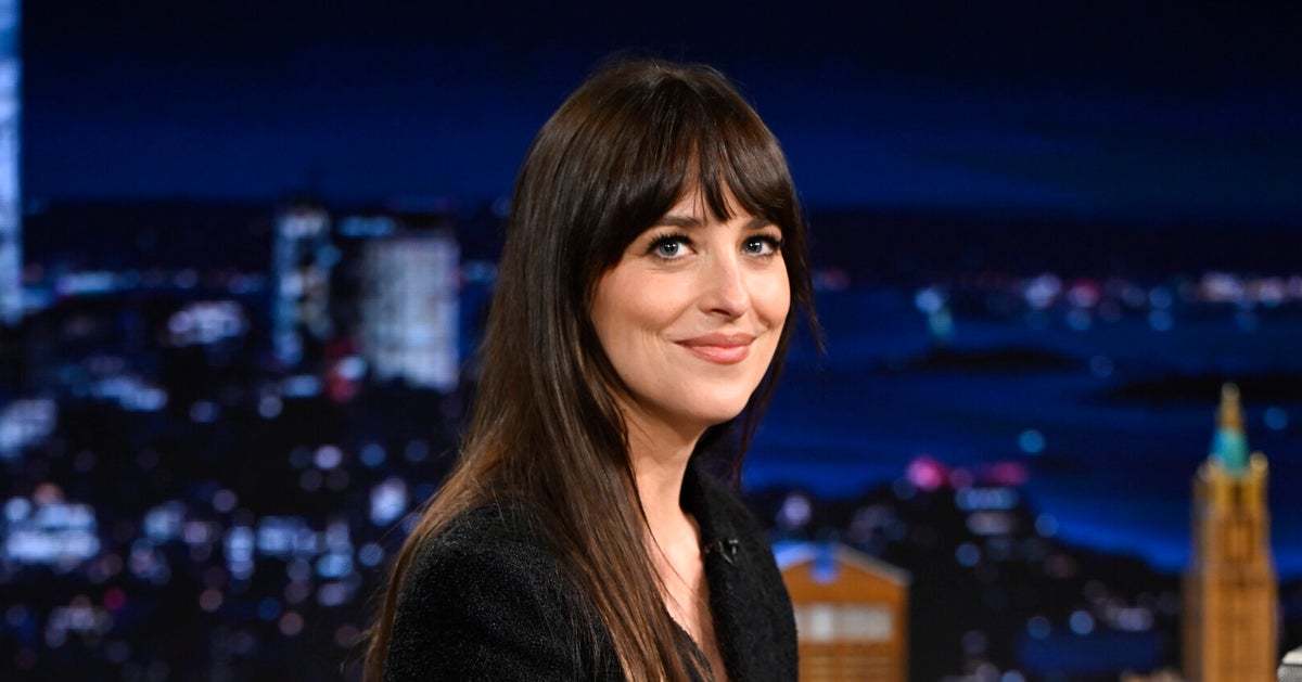 Dakota Johnson Realized This Outfit Mistake Mid-Interview — And Her Reaction Was Priceless - HuffPost