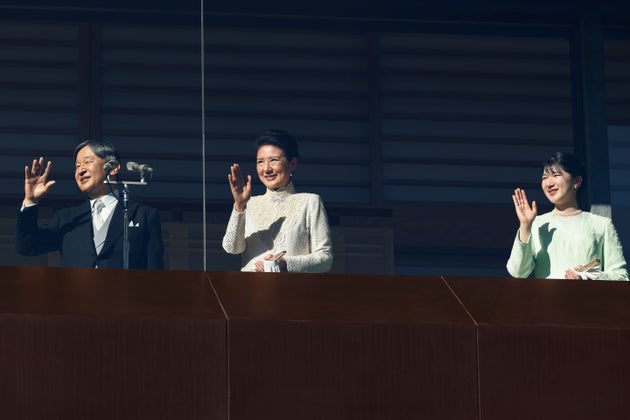 皇居で新年一般参賀を行う天皇皇后両陛下と愛子さま（2025年1月2日）