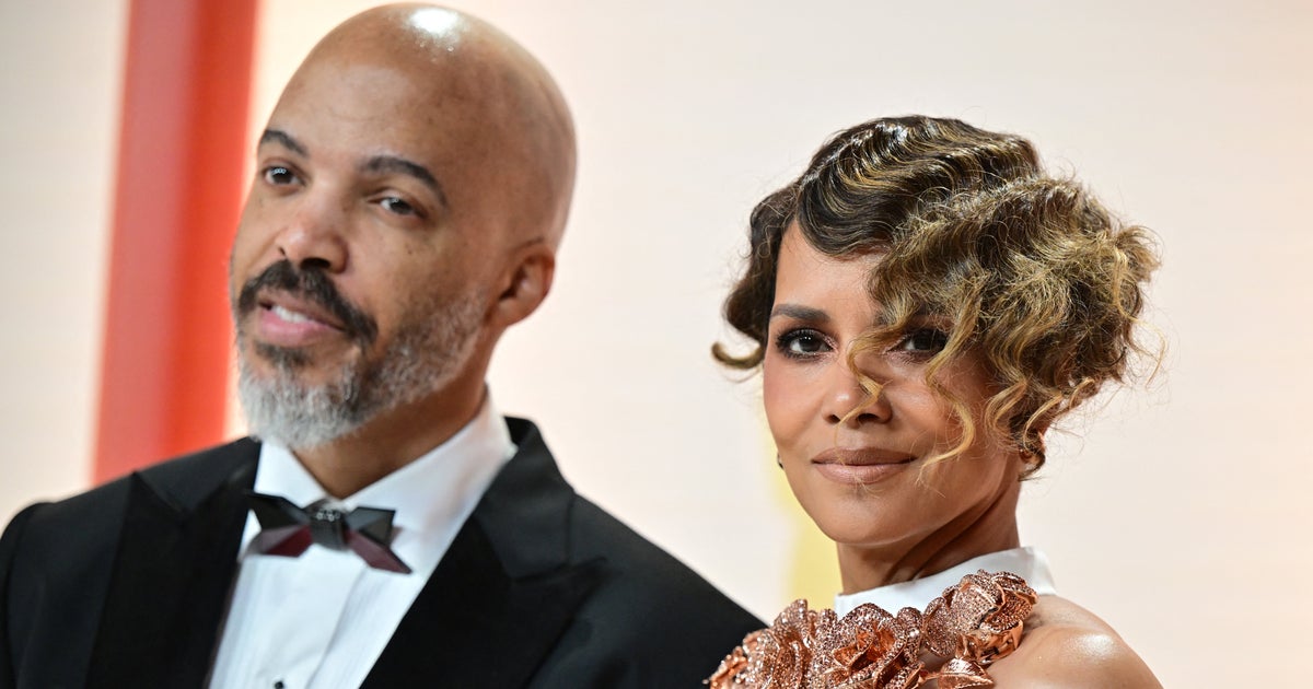 Halle Berry Reveals Why She Hasn't Married Singer-Songwriter Van Hunt