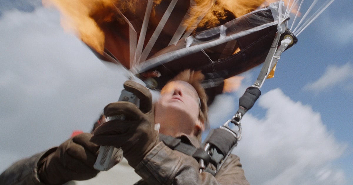 Tom Cruise Sets Guinness World Record For Death-Defying 'Mission: Impossible' Stunt