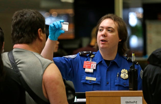 Έλεγχος στο αεροδρόμιο της Ουάσιγκτον (φωτογραφία αρχείου)