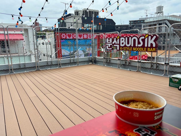 屋上スペース。夜の雰囲気も良さそう