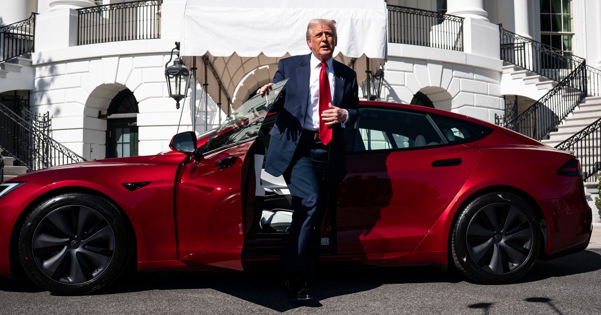 Trump Reveals What’s Next For That Tesla He Bought From Elon Musk