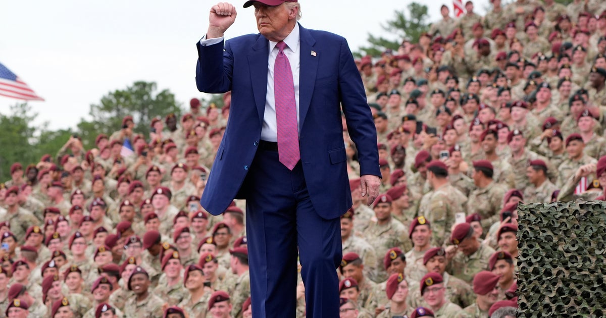 https://img.huffingtonpost.com/asset/6848a3811700002152bcdcd9.jpeg?ops=1200_630