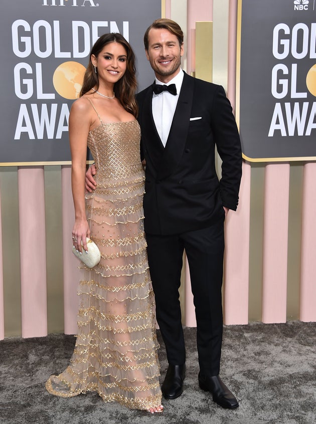 Gigi Paris and Glen Powell at the Golden Globes in 2023
