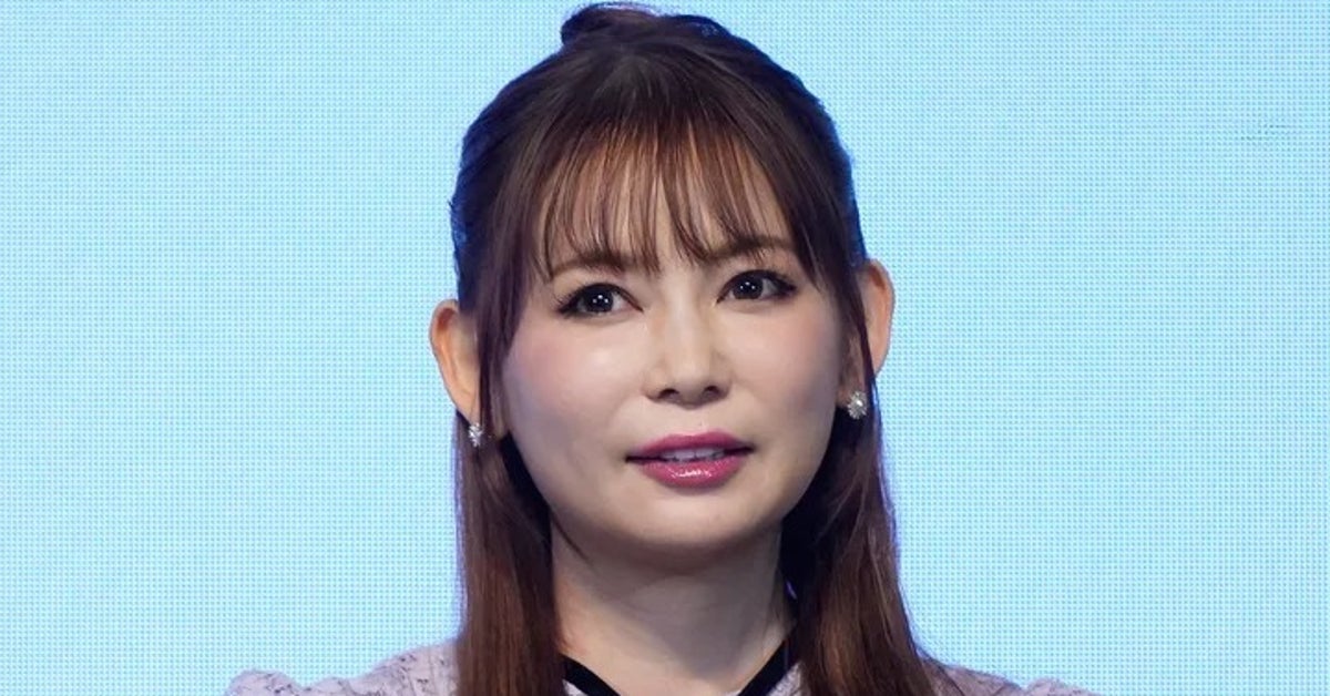 中川翔子、東京・新宿で撮影された“若き日の父”がそっくり…！「いろんなこと考えた」と思いつづる