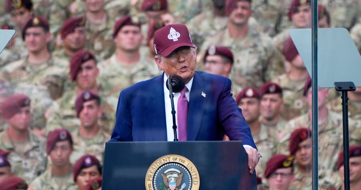 https://img.huffingtonpost.com/asset/68496da01700006e90bcde23.jpeg?cache=p0EaOY8aX9&ops=1200_630