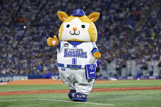 横浜DeNAベイスターズのマスコット「DB.スターマン」
