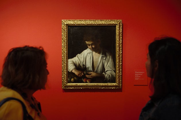 «Boy Peeling Fruit», Καραβάτζιο, 1592 (Photo by Quim Llenas/Getty Images)