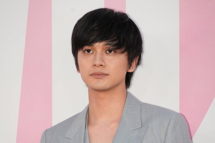 柳井嵩を演じる北村匠海さん