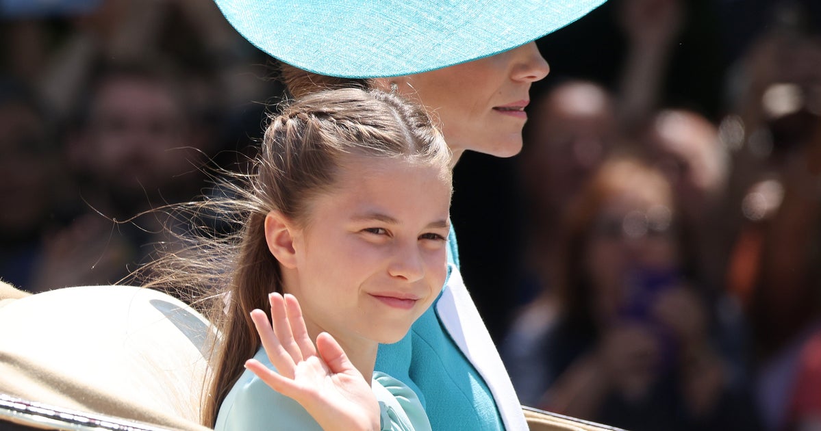 Kate Middleton And Princess Charlotte Make A Splash In Aqua Outfits At King's Birthday Parade