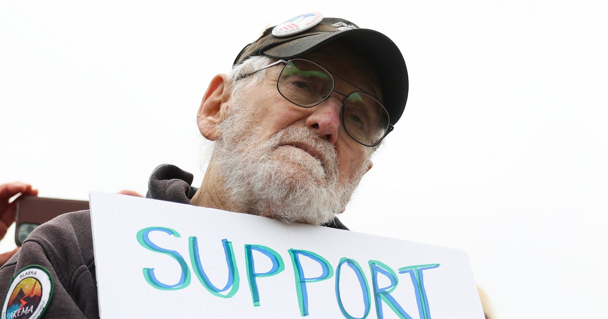 https://img.huffingtonpost.com/asset/6851c6f61900006e2d88135f.jpeg?cache=ADBCks3fUc&ops=1200_630