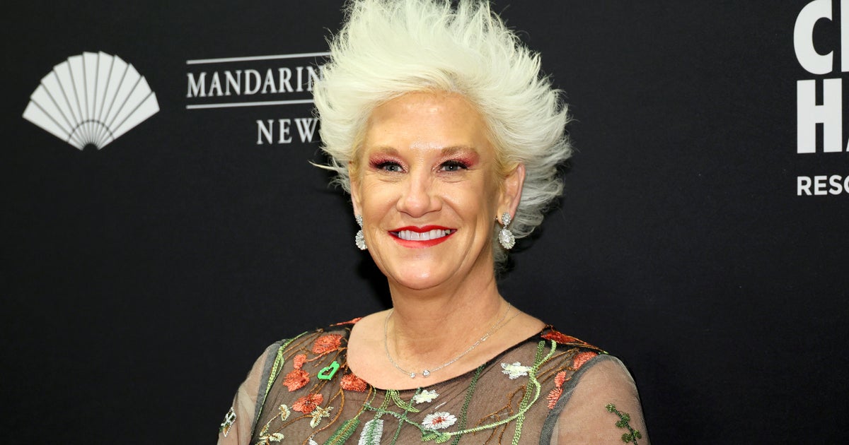 https://img.huffingtonpost.com/asset/6851f31e19000026352475d3.jpeg?ops=1200_630