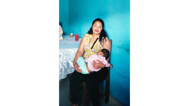 「SONGS - ものが語る難民の声」より