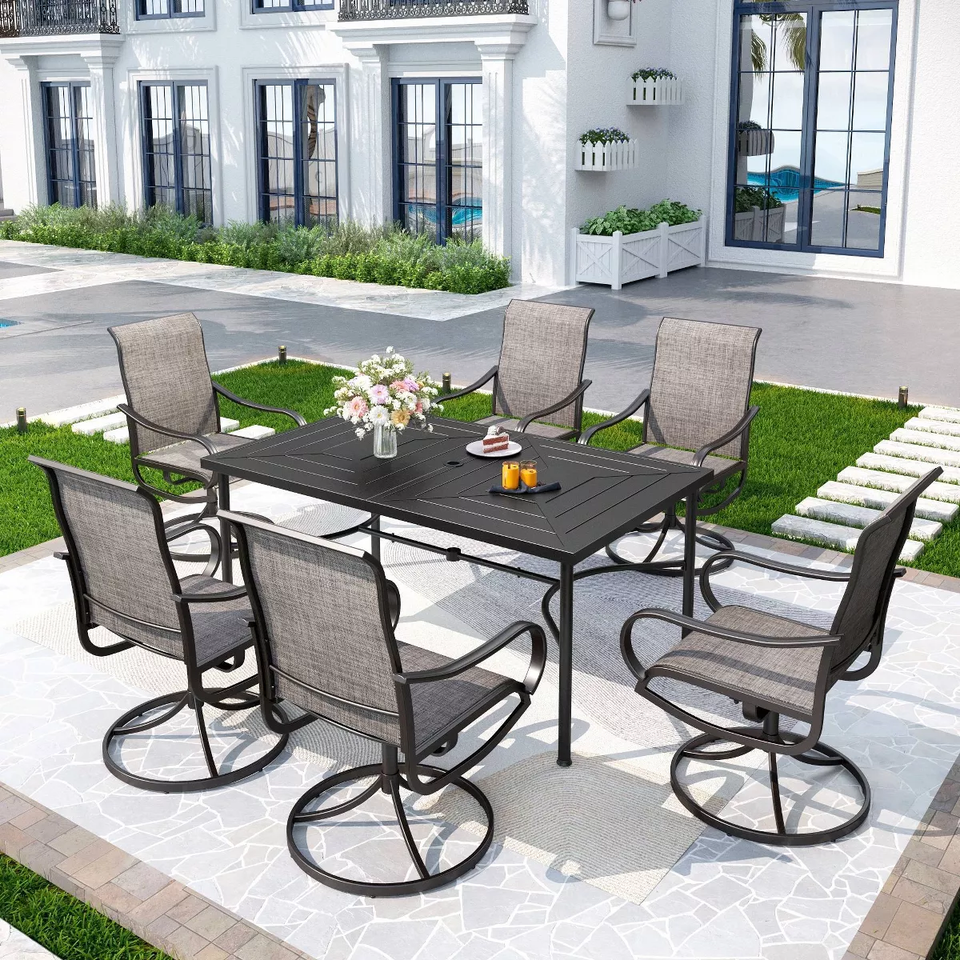 15 Best Pieces Of Patio Furniture For Sale At Target | HuffPost Life