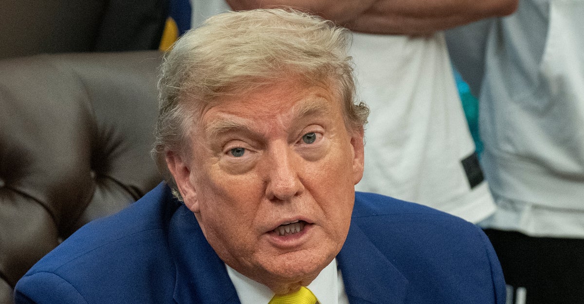 https://img.huffingtonpost.com/asset/6855f604190000b80b881a67.jpeg?cache=HfvBCERnsG&ops=1200_630