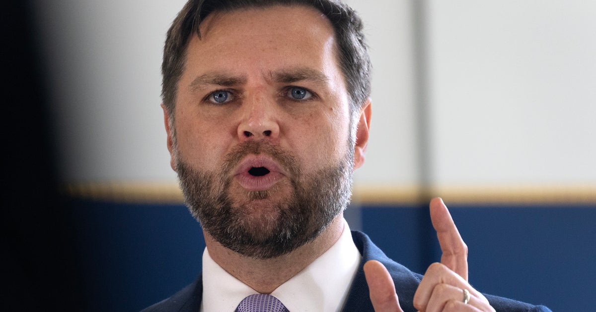 JD Vance Roasted For Line That Inadvertently Seemed To Insult Donald Trump