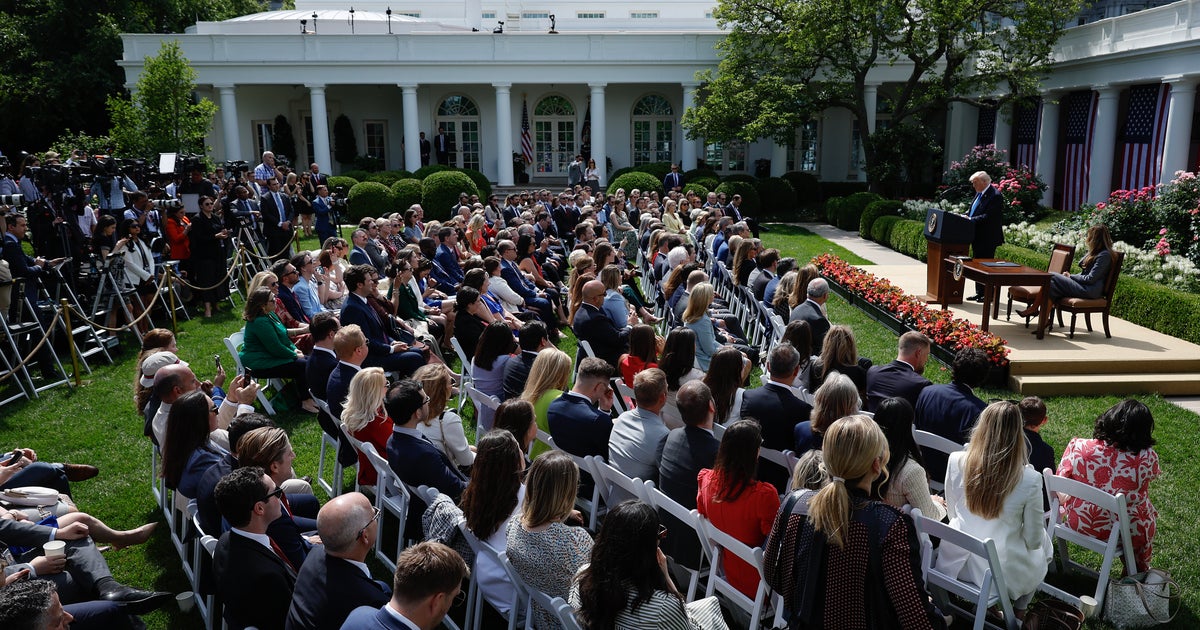 685913ab1900000e72881c13.jpeg?