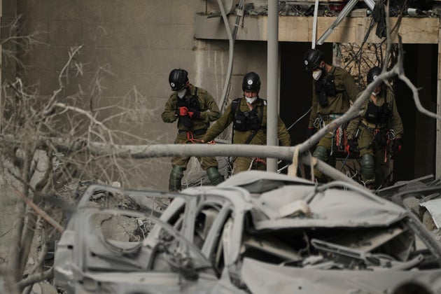 Εκτεταμένες ζημιές στην Μπεερσεβά στο Ισραήλ που επλήγη από ιρανικούς πυραύλους λίγο πριν την έναρξη της εκεχειρίας