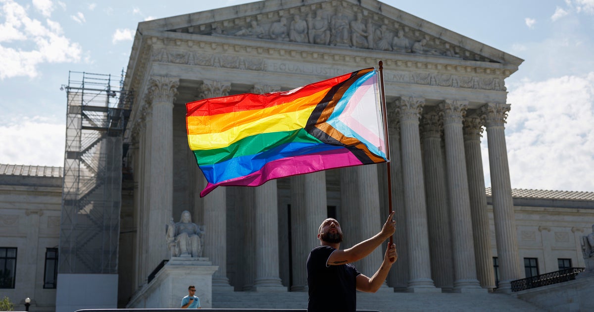 The Trump Admin Is Shutting Down A Lifesaving Service For LGBTQ+ Youth — And We All Need To Fight Back