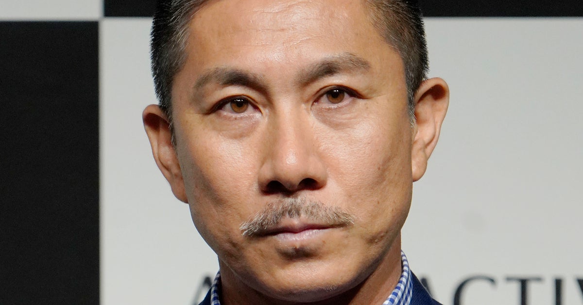前園真聖、リハビリ中の“自宅トレ”を公開⇨亡くなった愛犬の月命日を追悼し「側にいるようで安心します」