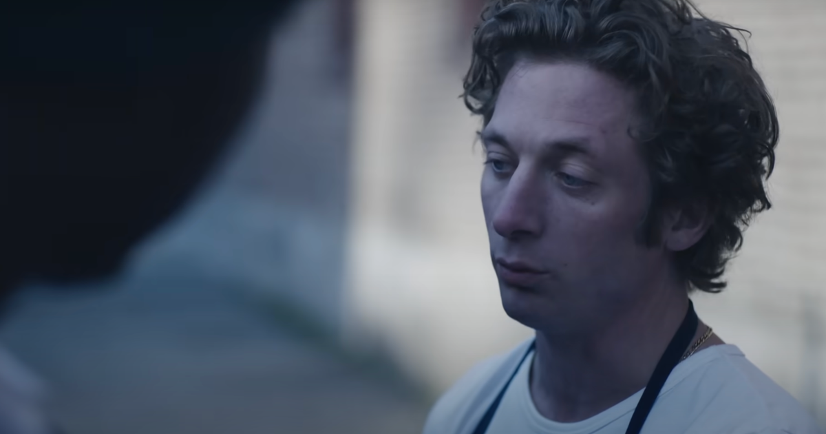 Jeremy Allen White Opens Up About Why It's 'Hard To Say Goodbye' To The Bear | HuffPost
