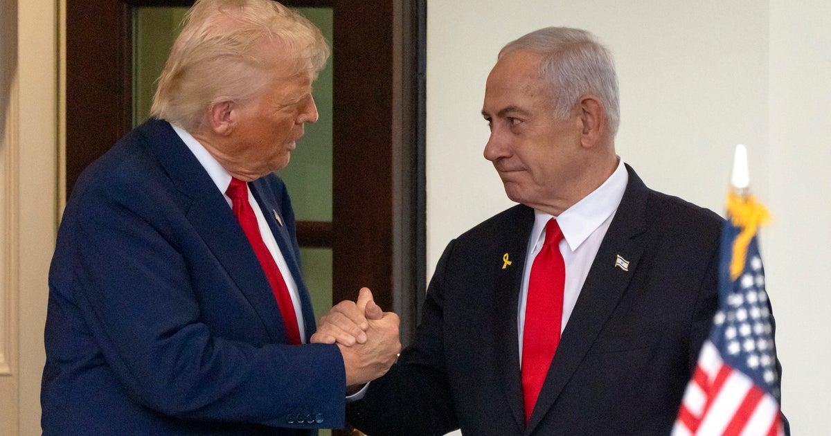 https://img.huffingtonpost.com/asset/685d334d190000f92d2484a3.jpeg?cache=aJp3ENJ1Sr&ops=1200_630