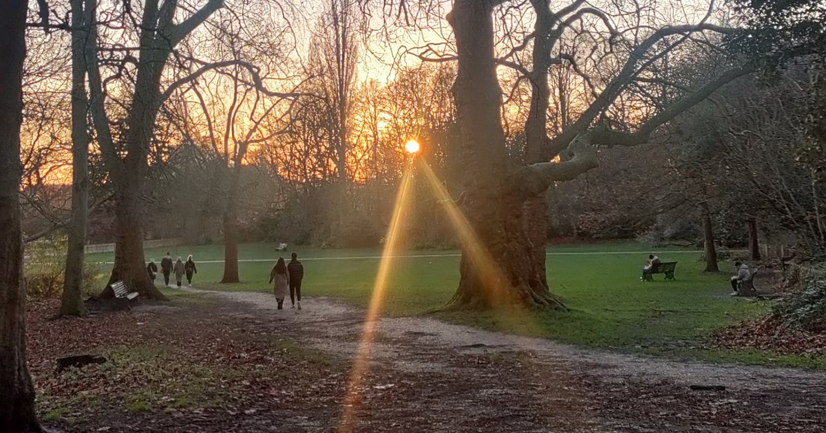 I Tried 'Mindful Walking' To Help Manage My Anxiety – 10 Minutes A Day Was Life-Changing